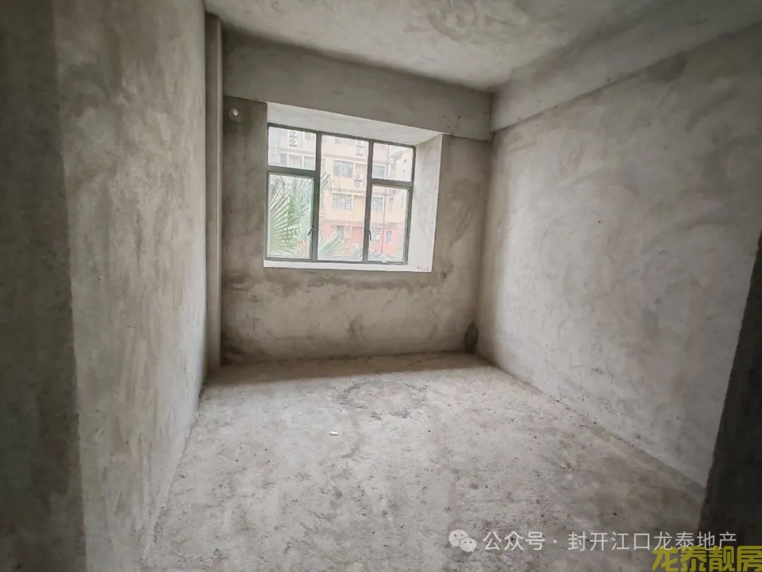 出售！和富步梯靓层送露台