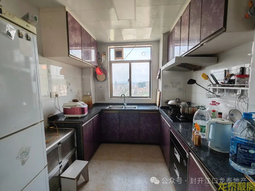 出售！香槟一号精装中高层