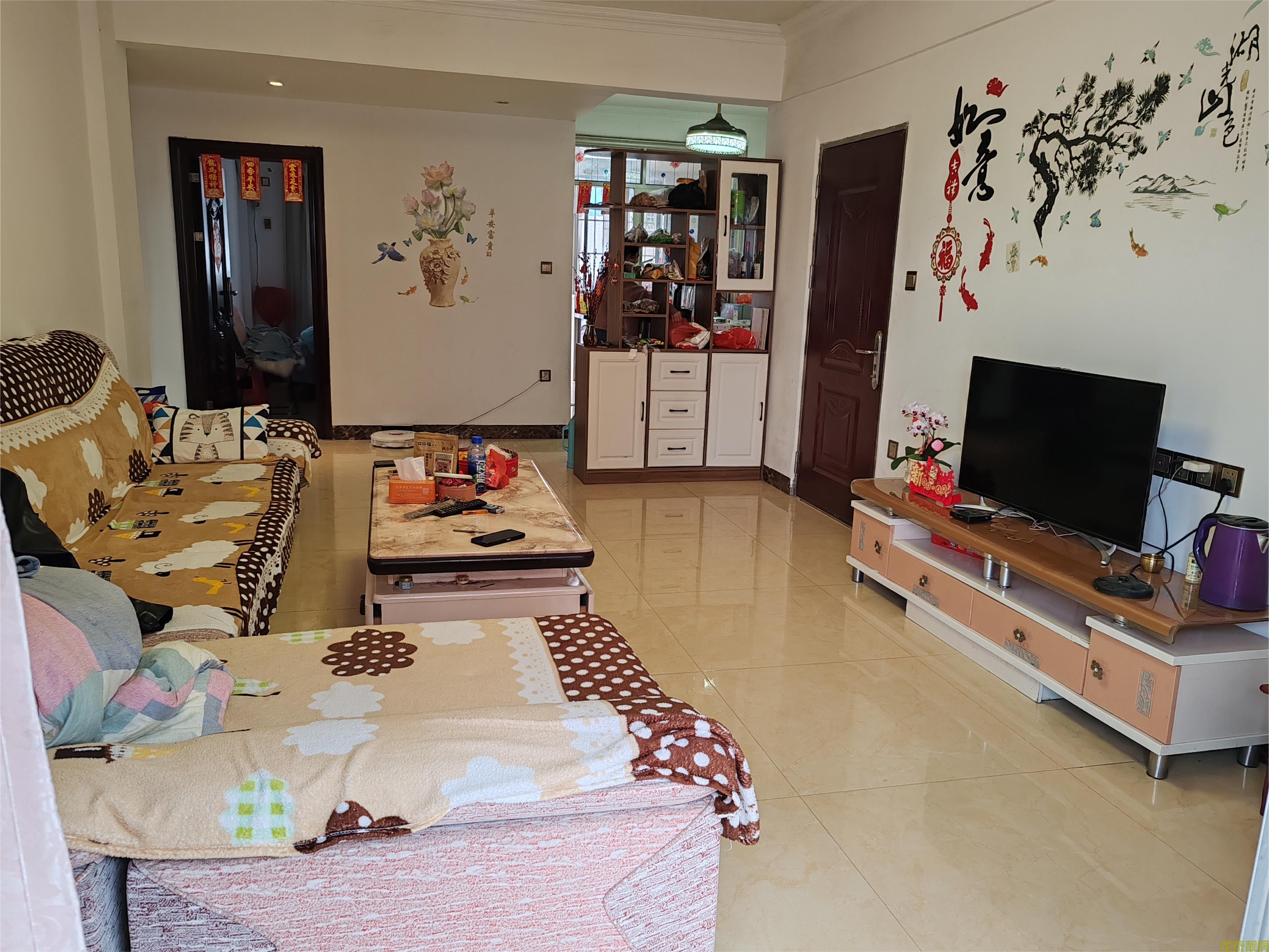 广信新城步梯南向