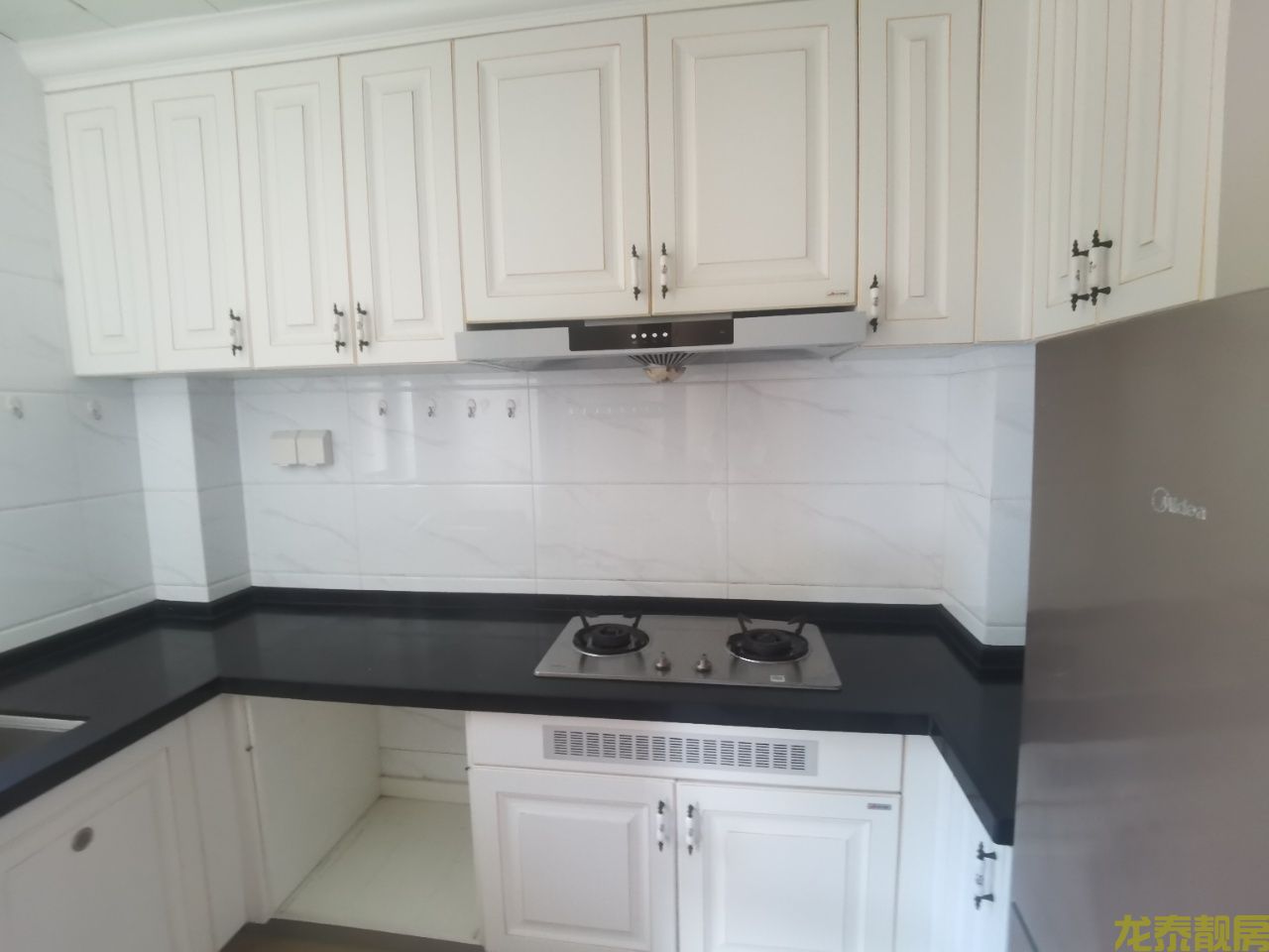 碧桂豪园 精装一梯一户四房