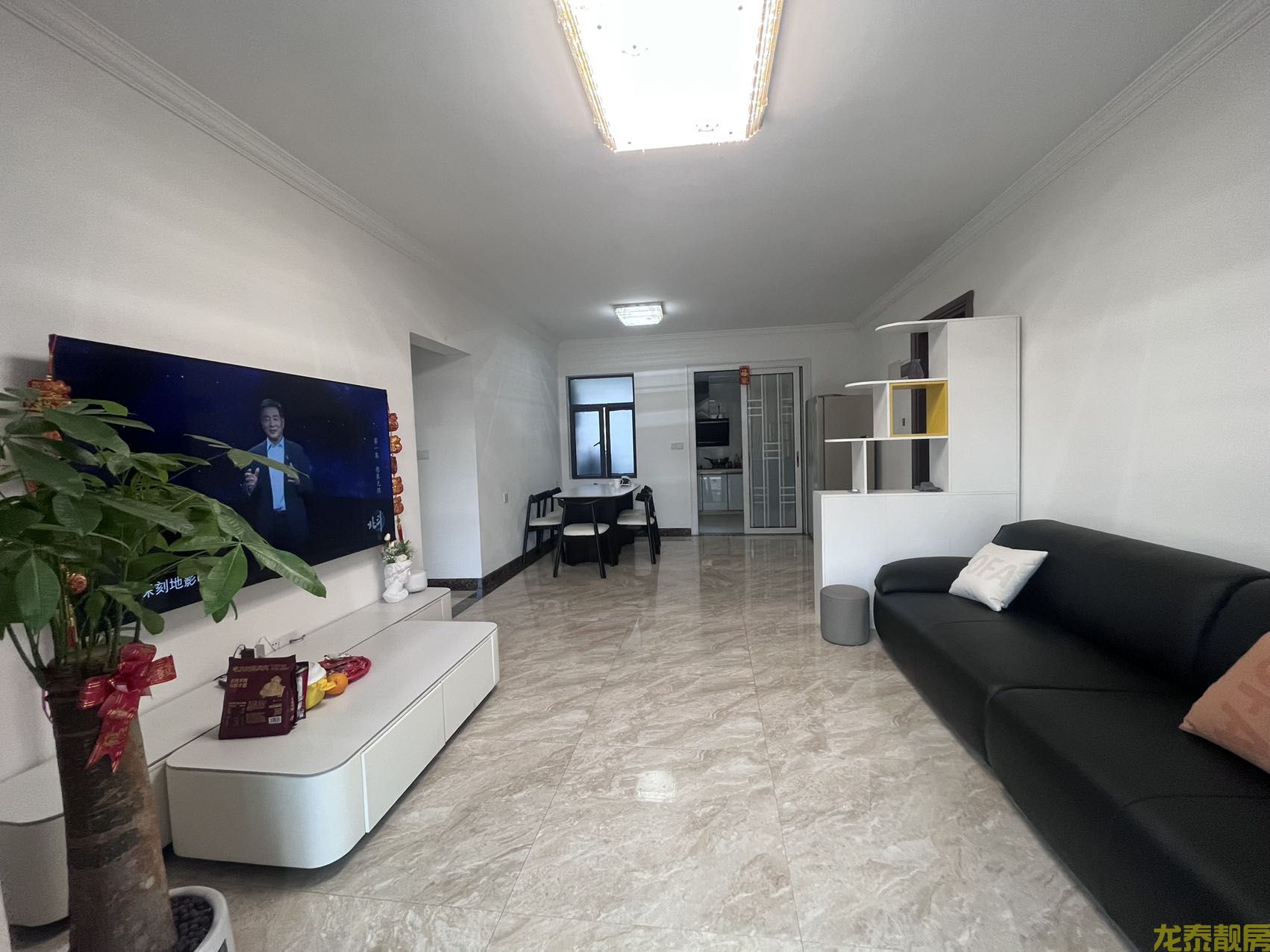 东丽新城精装三房