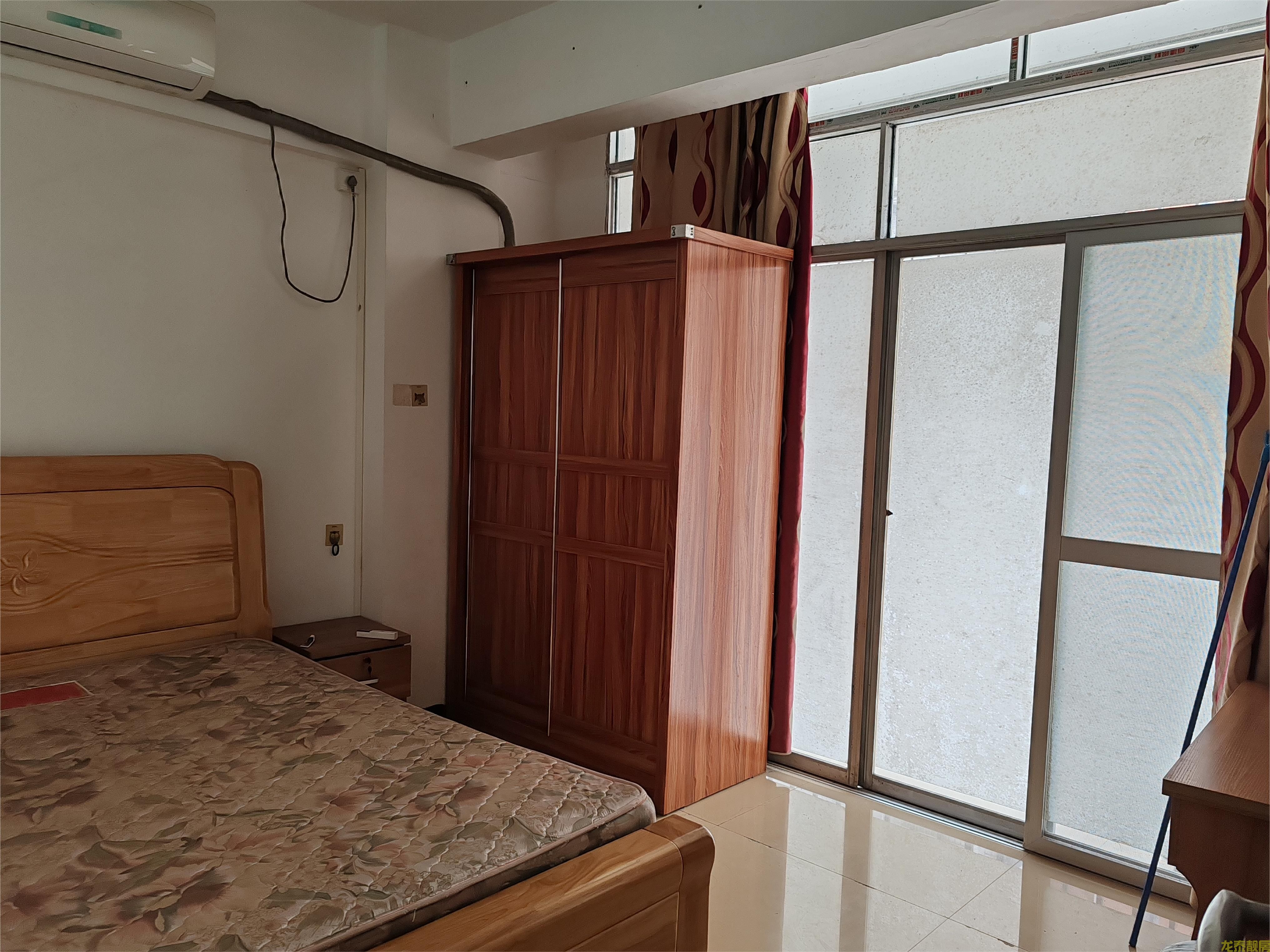 广信新城电梯公寓中层