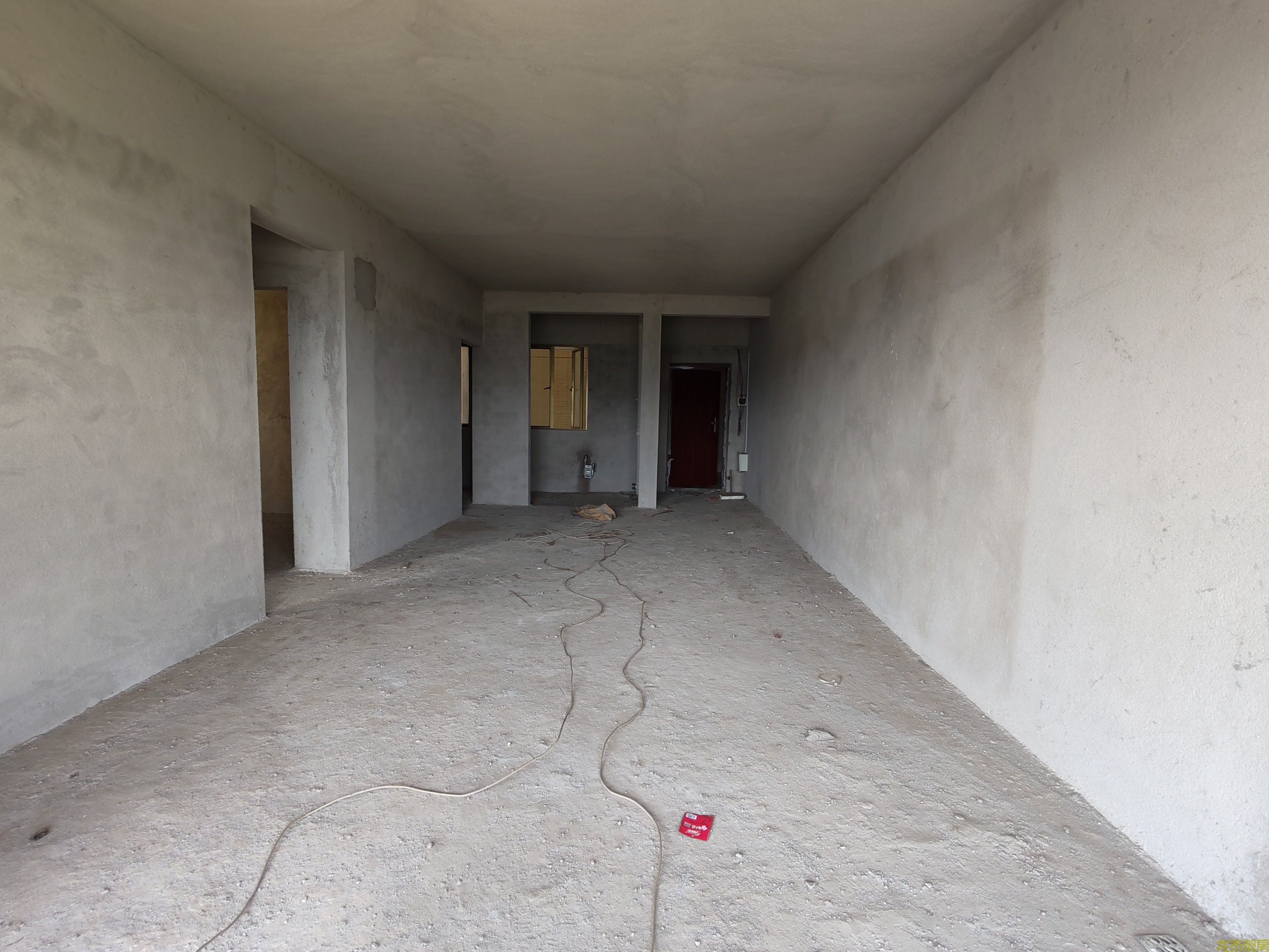 盛世商贸城电梯江景房