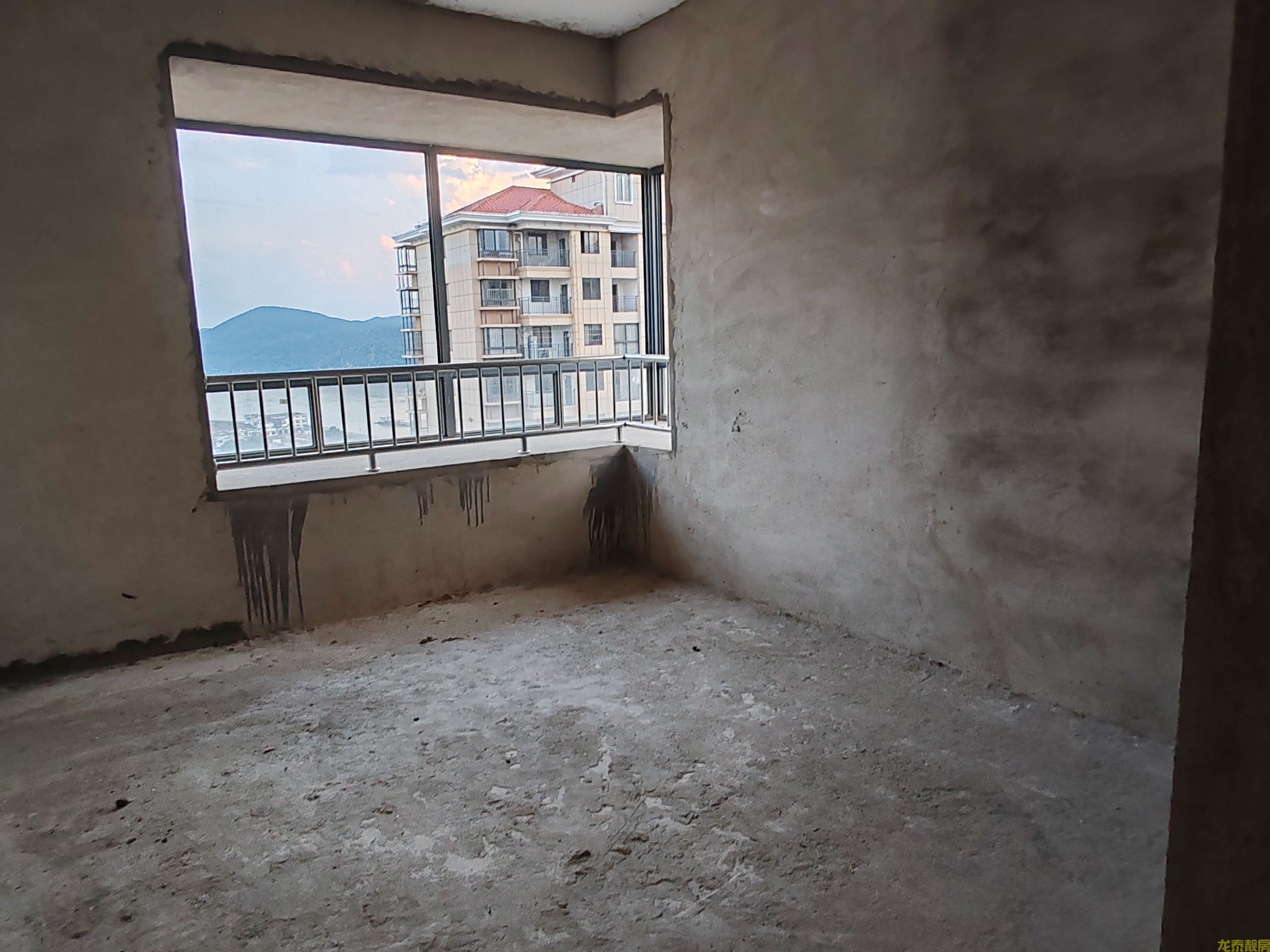 笋盘！江南城江景靓房