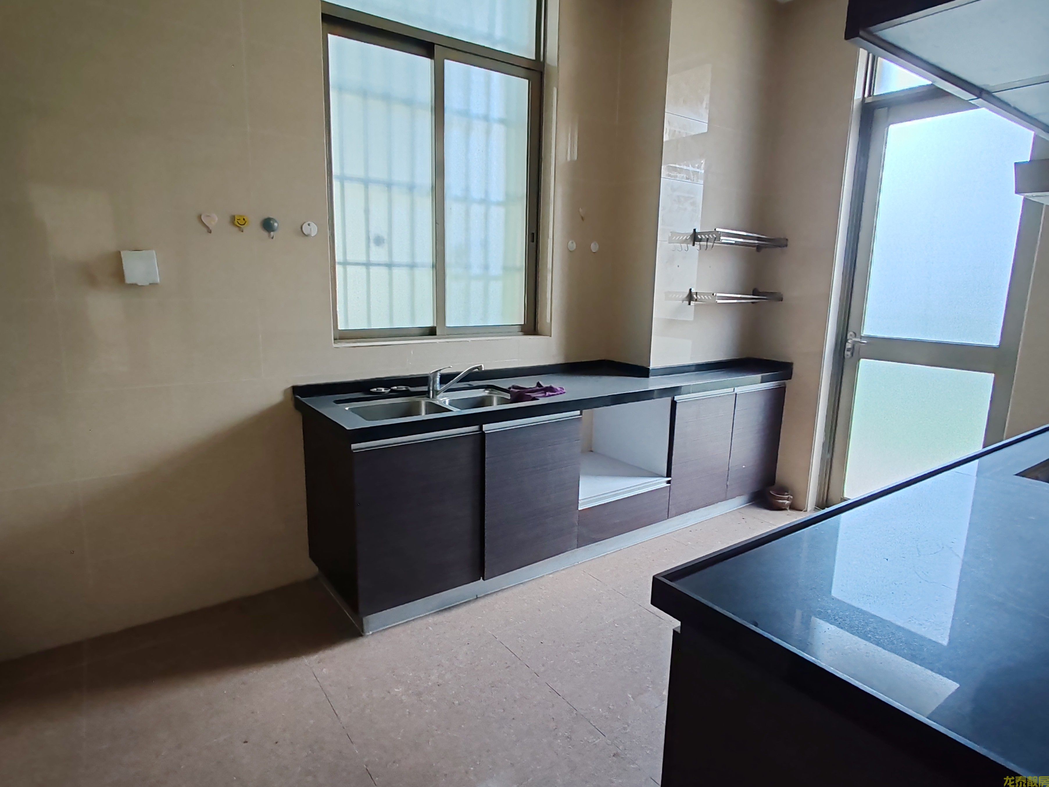 碧桂园单边位200多平大别墅