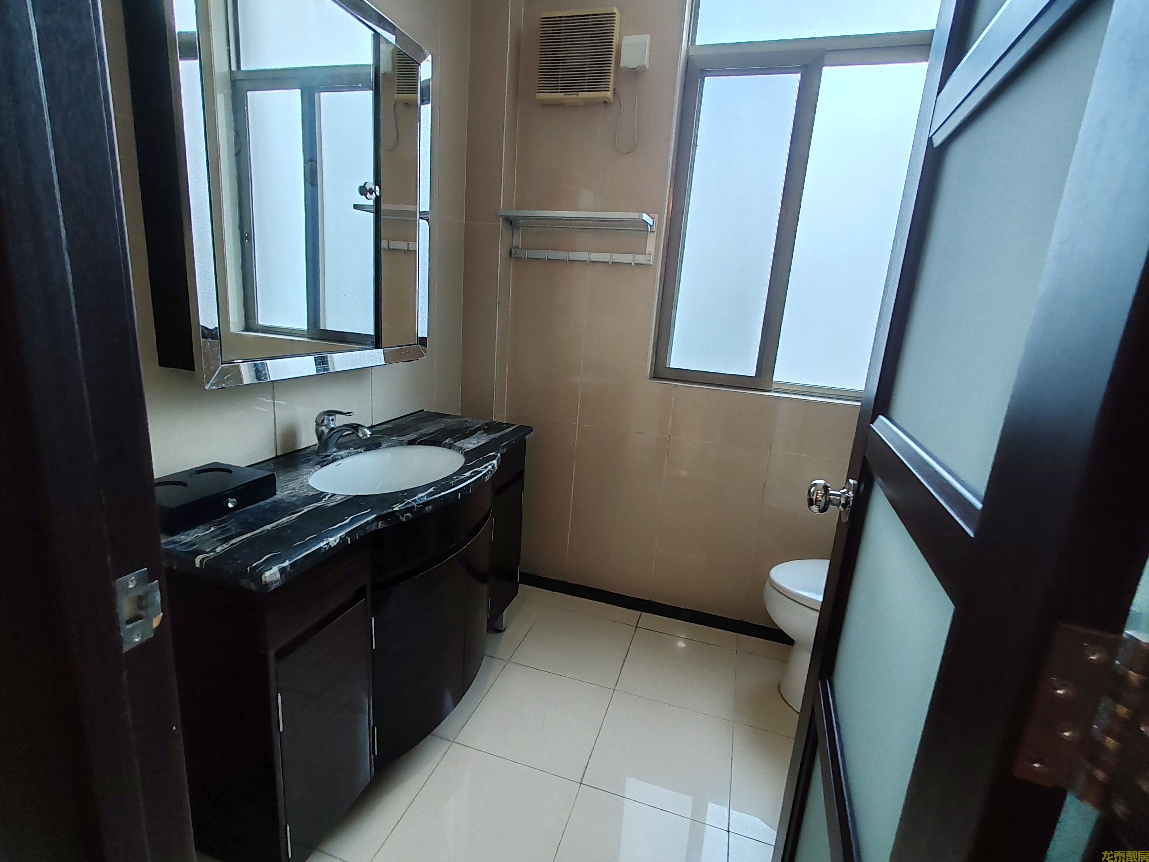 碧桂园五房送三面花园大别墅