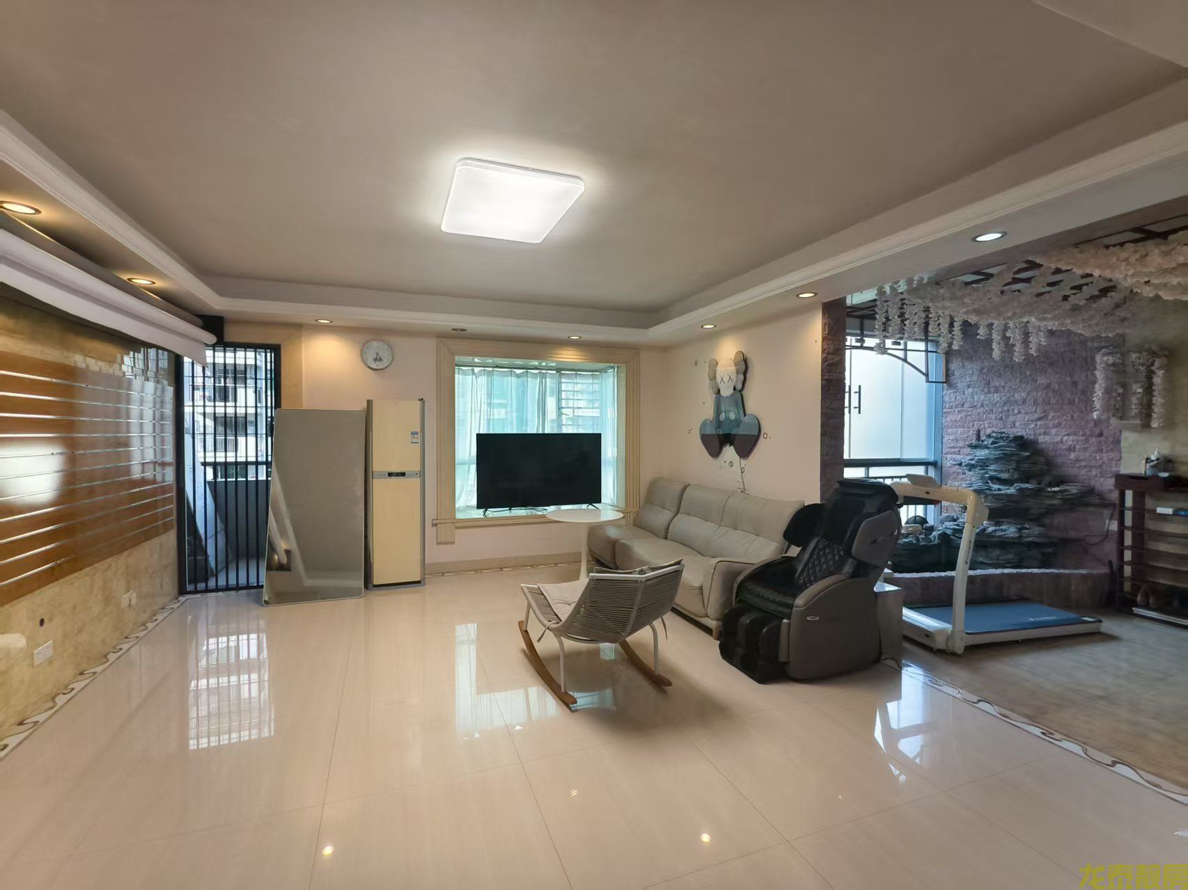 山水雅苑带大露台 精装靓房 靓楼层