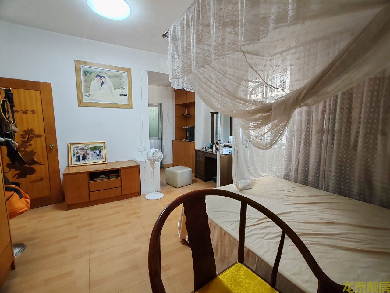 老城区稀缺大四房！138㎡精装步梯6楼，实用为王